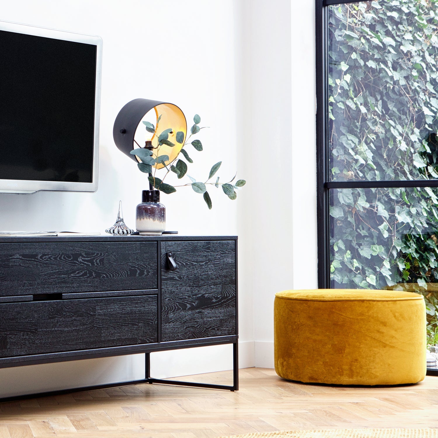 SARA PUF LOW 36xO60 CM VELVET OCHRE