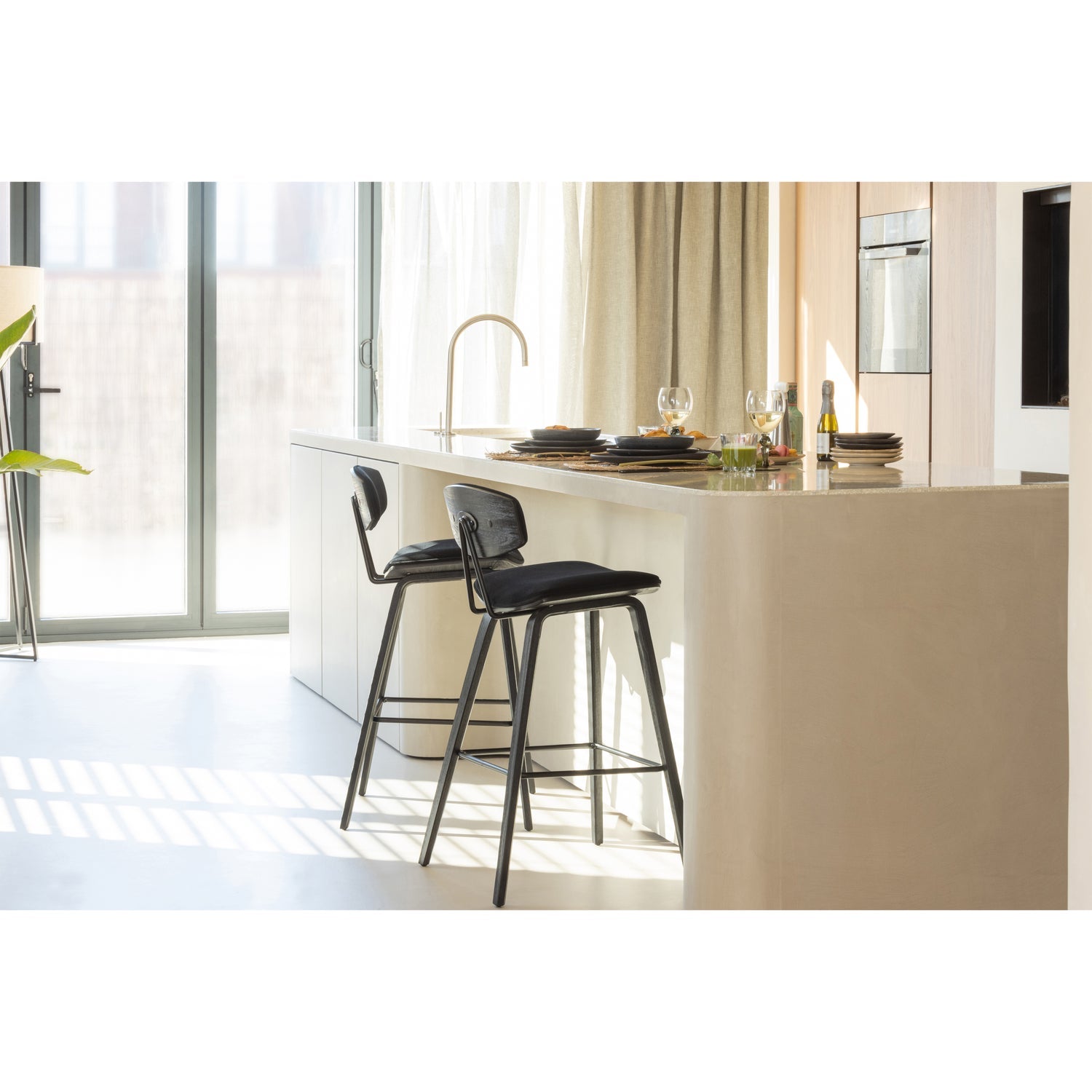 SENN BARSTOOL VELVET BLACK
