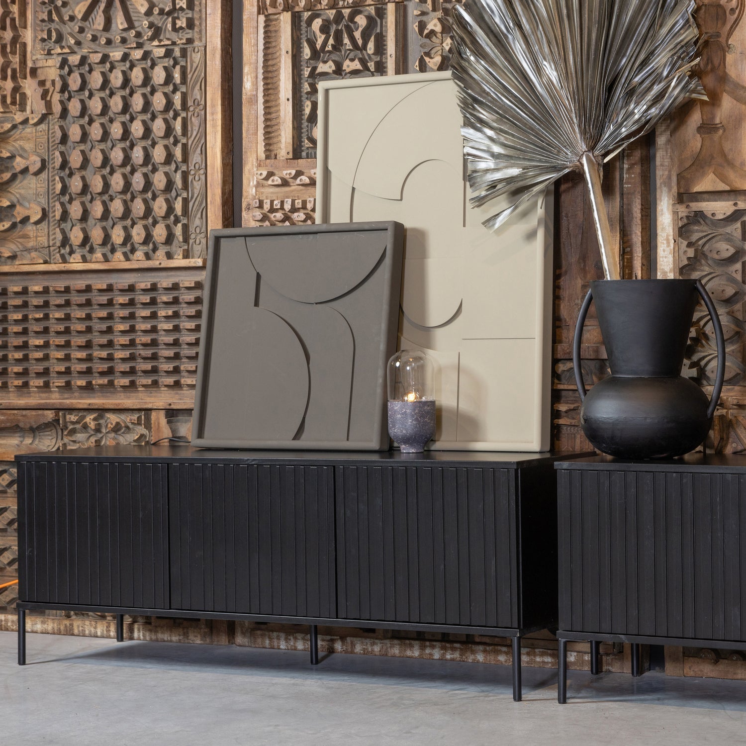 NEW GRAVURE TV UNIT 150 CM PINE BLACK [fsc]