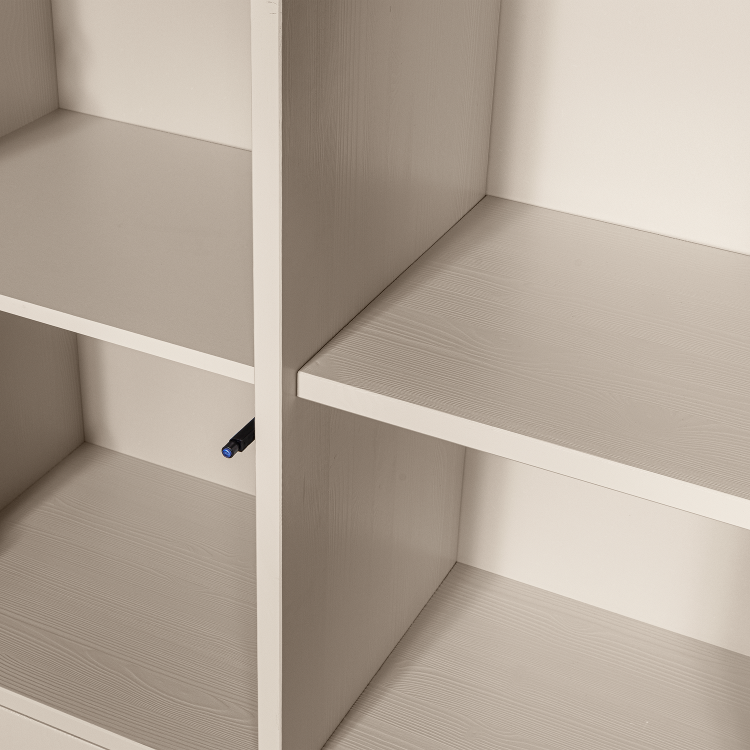 MEREL STORAGE CABINET PINE DUST [fsc]