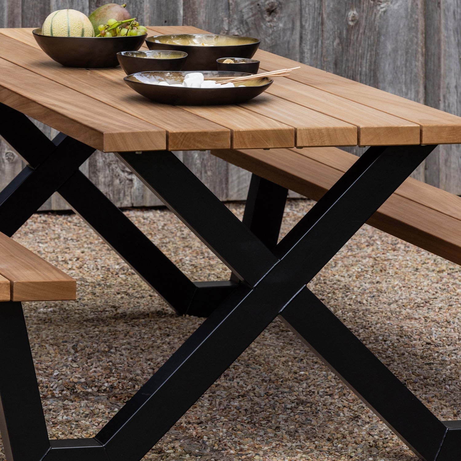 TABLO GARDEN PICKNICK TABLE AYOUS BLACK X-POOT METAL[fsc]