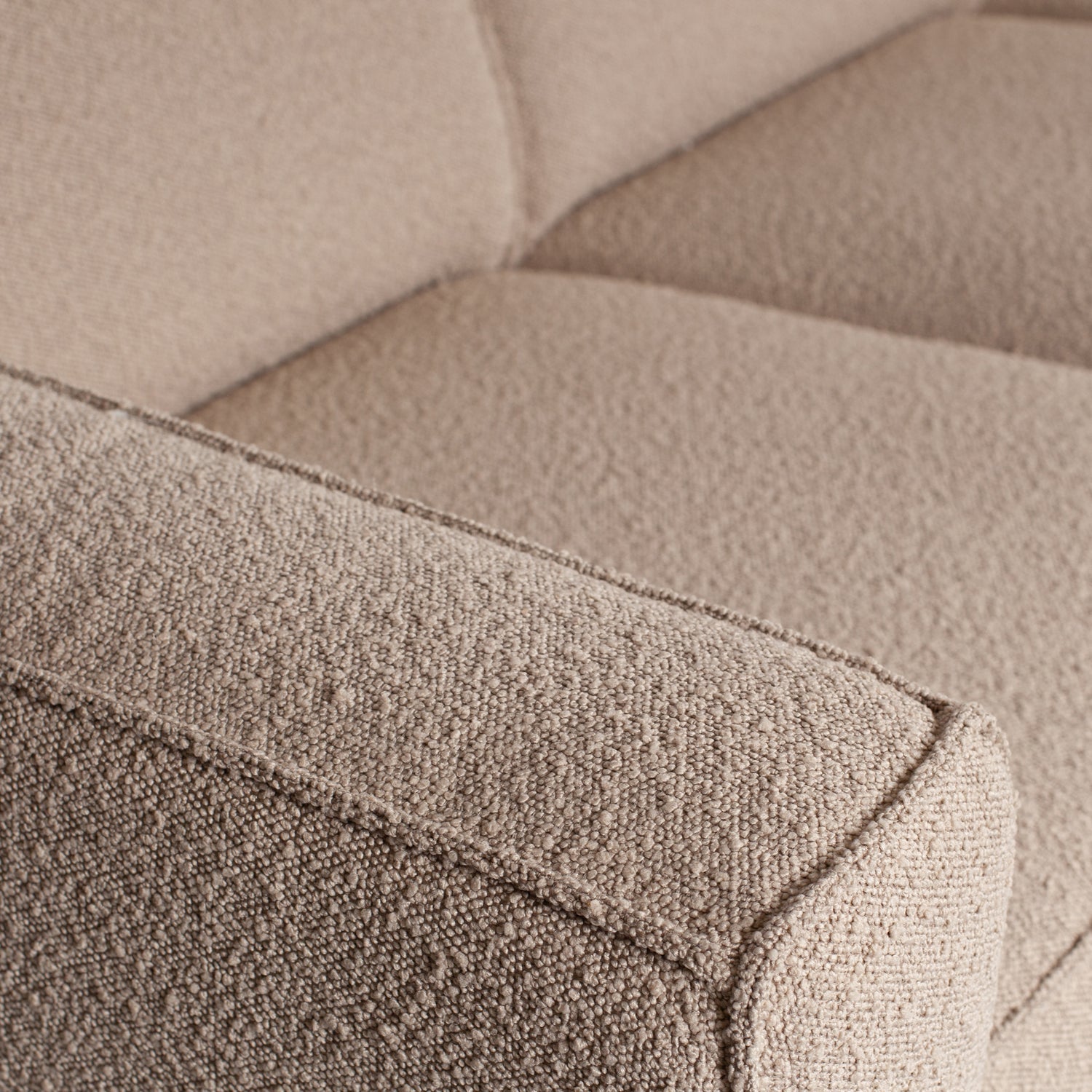 STATEMENT 3-SEATER SOFA SOFA 230 CM BOUCLE BEIGE