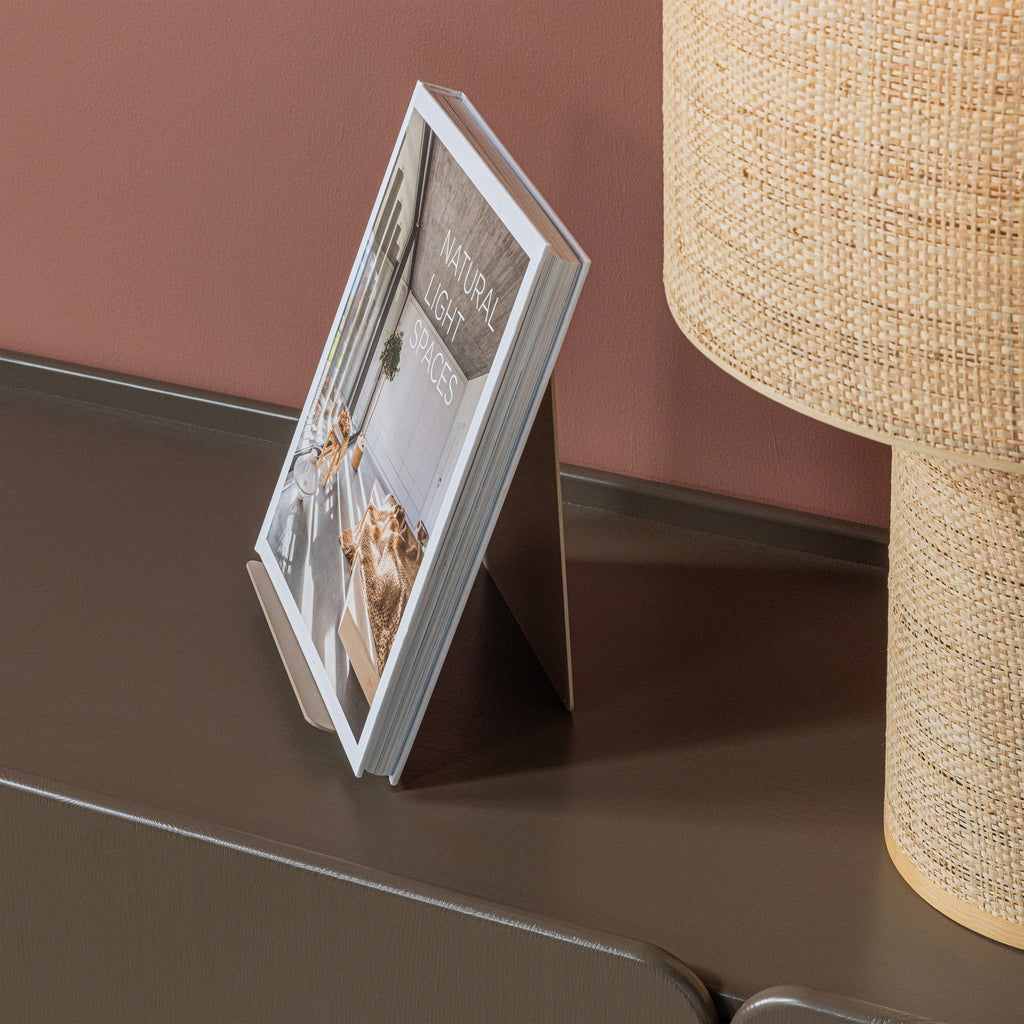 BROOK BOOK STAND STANDING METAL SAND
