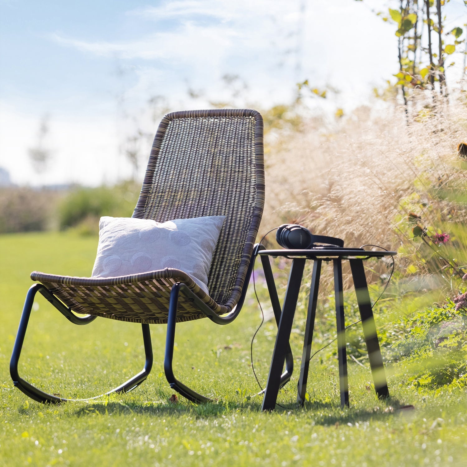 TOM GARDEN ROCKING CHAIR NATURAL