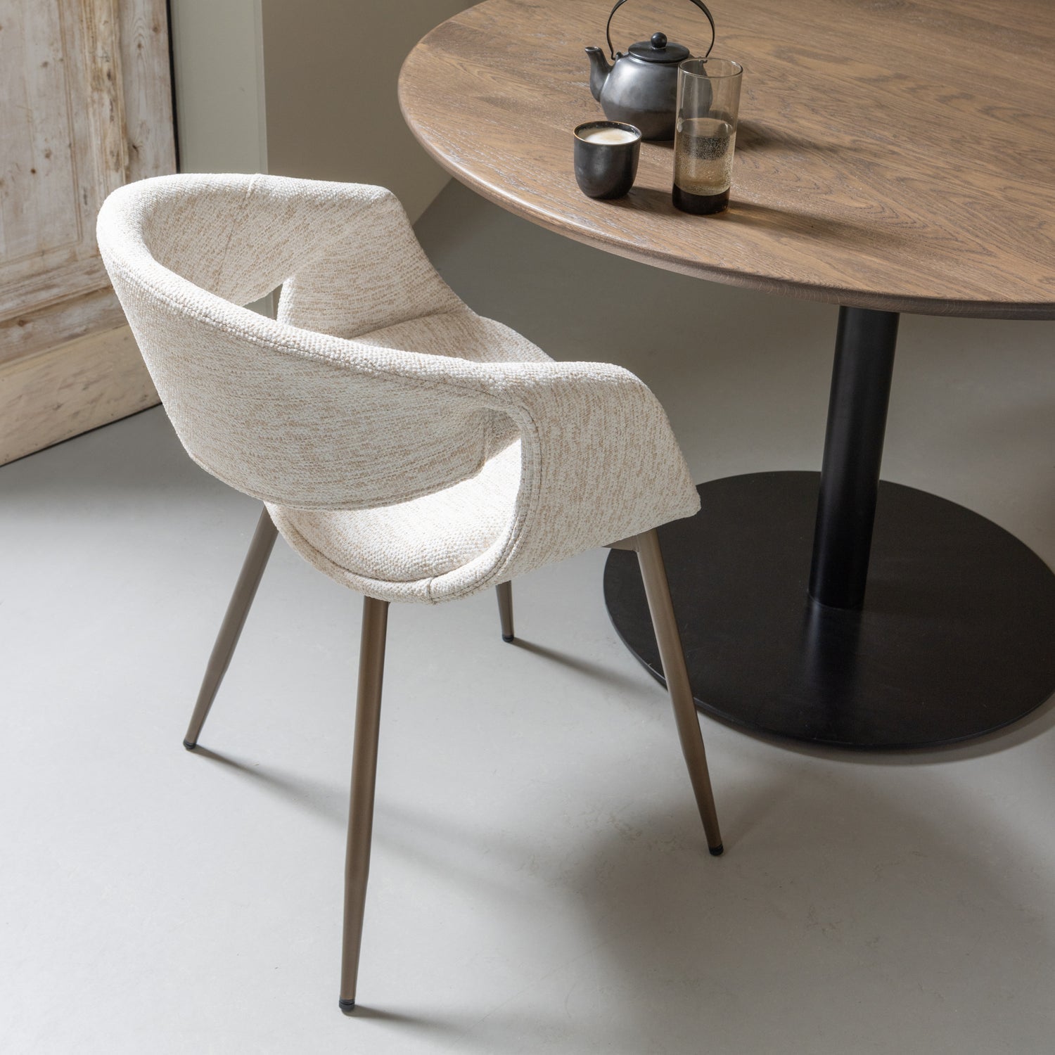 YOSSI DINING CHAIR NATURAL WITH METAL LEG COPPER