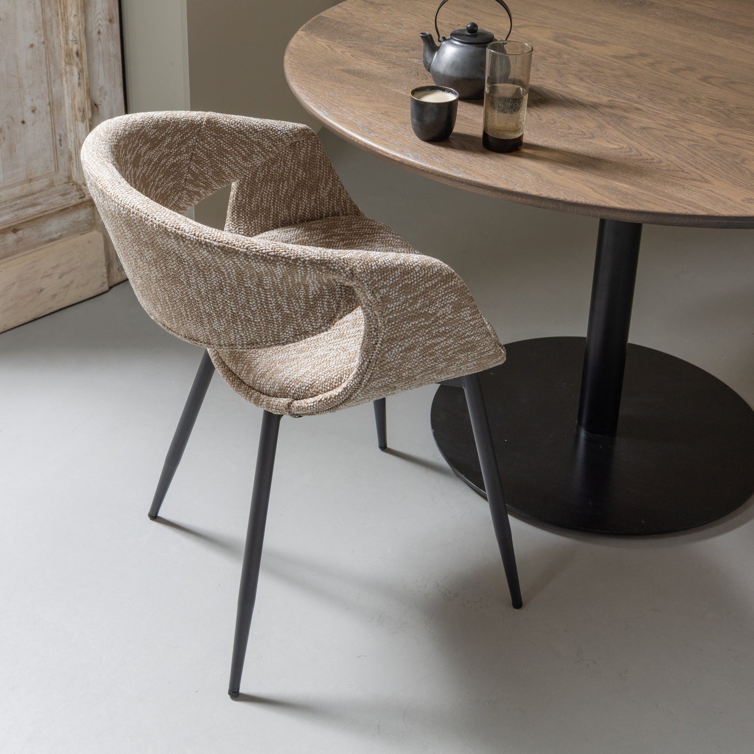 YOSSI DINING CHAIR SAND WITH METAL LEG BLACK
