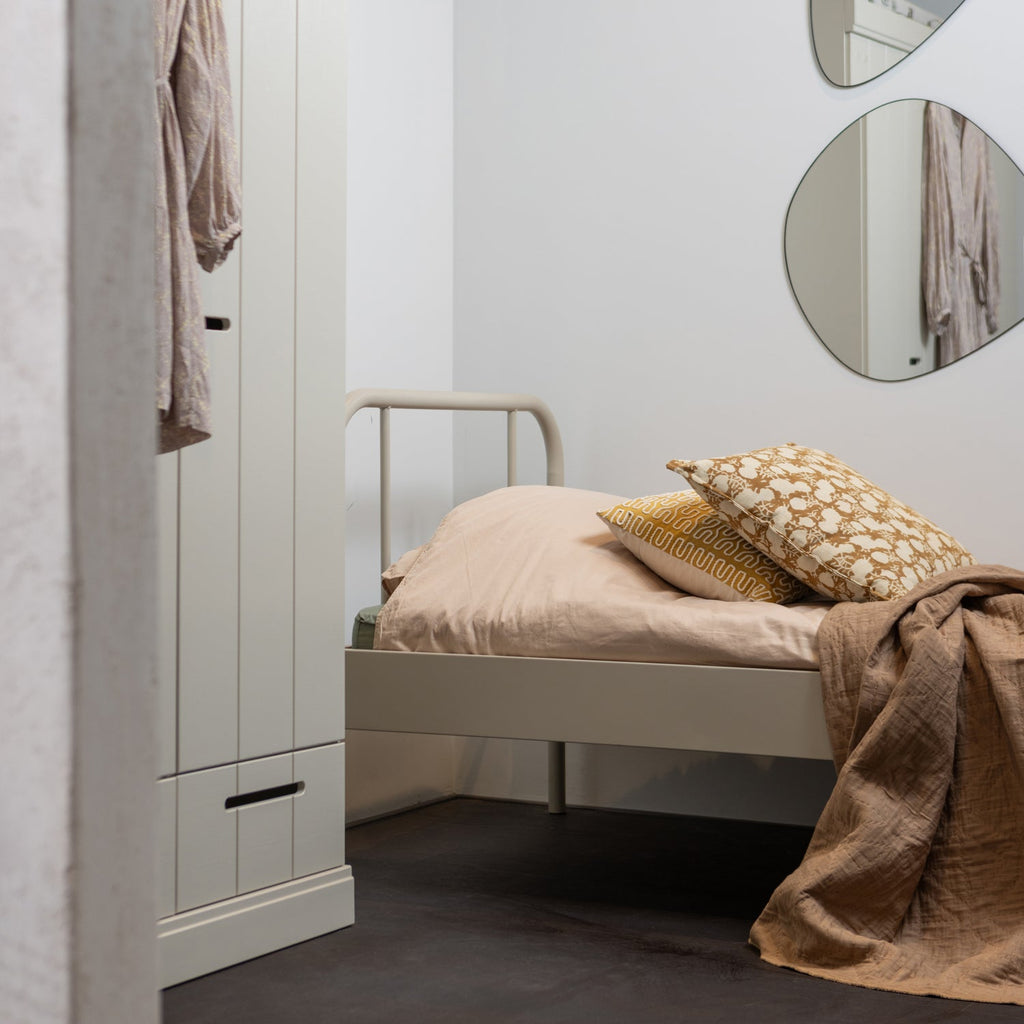 MATA SINGLE BED METAL SAND 90x200CM