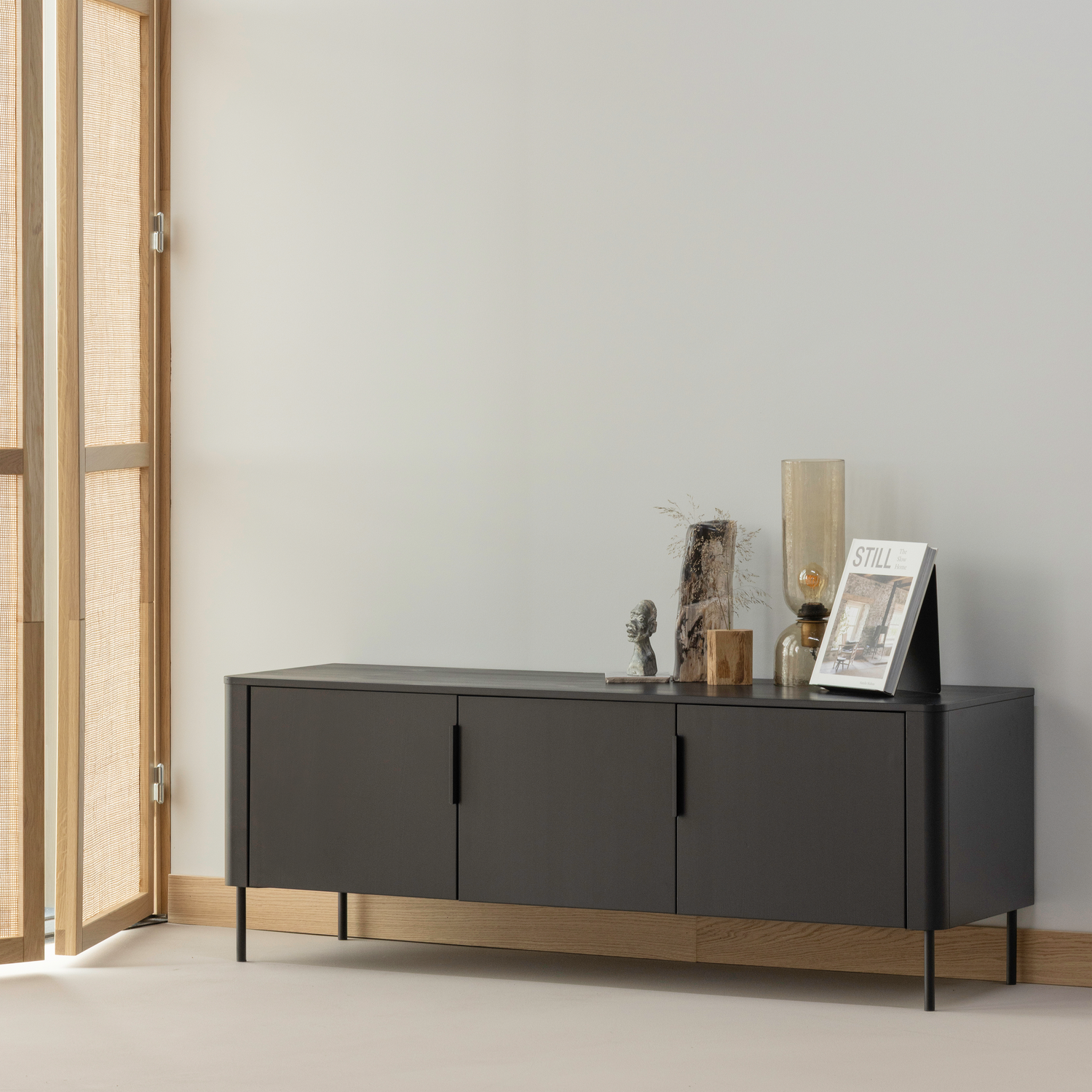GUNNAR TV UNIT 154CM PINE MATTE BLACK [fsc]