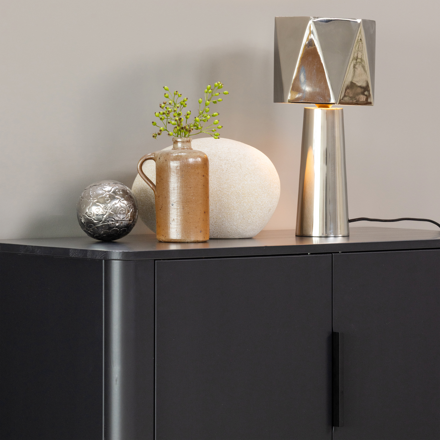 REA TABLE LAMP METAL CHROME