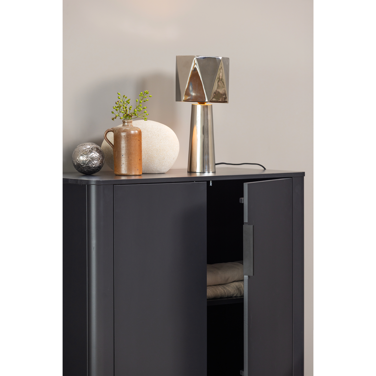 REA TABLE LAMP METAL CHROME