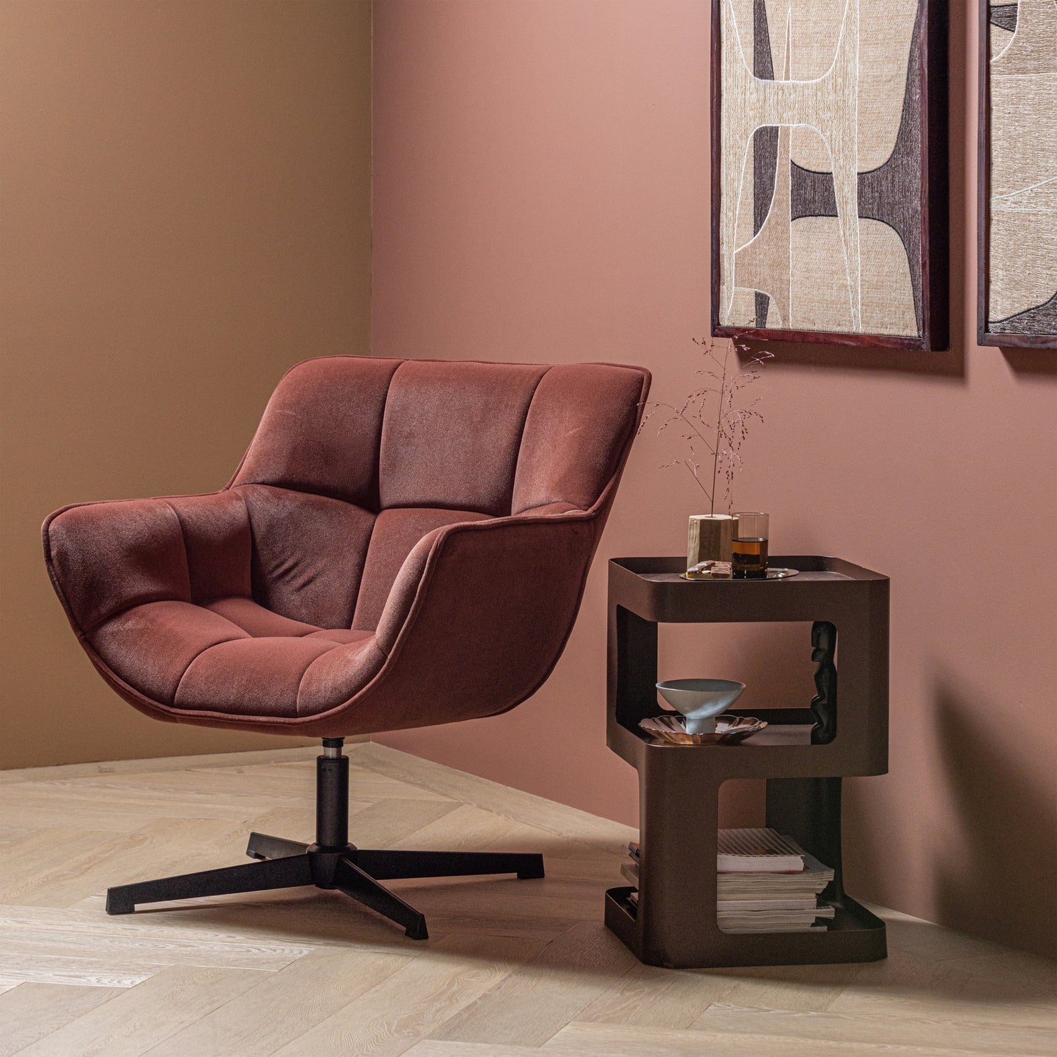 WIBO SWIVEL ARMCHAIR MATT VELVET BROWN/RED [fsc]