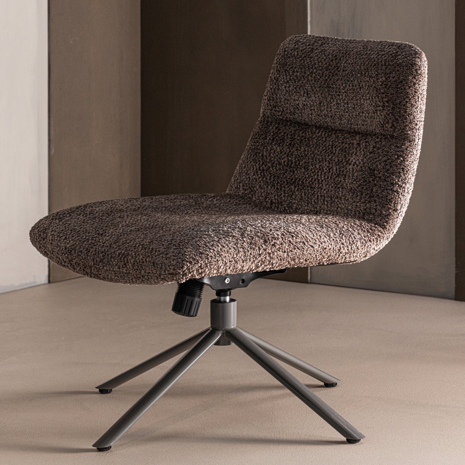 SOREN ADJUSTABLE SWIVEL ARMCHAIR WOOLLY BROWN