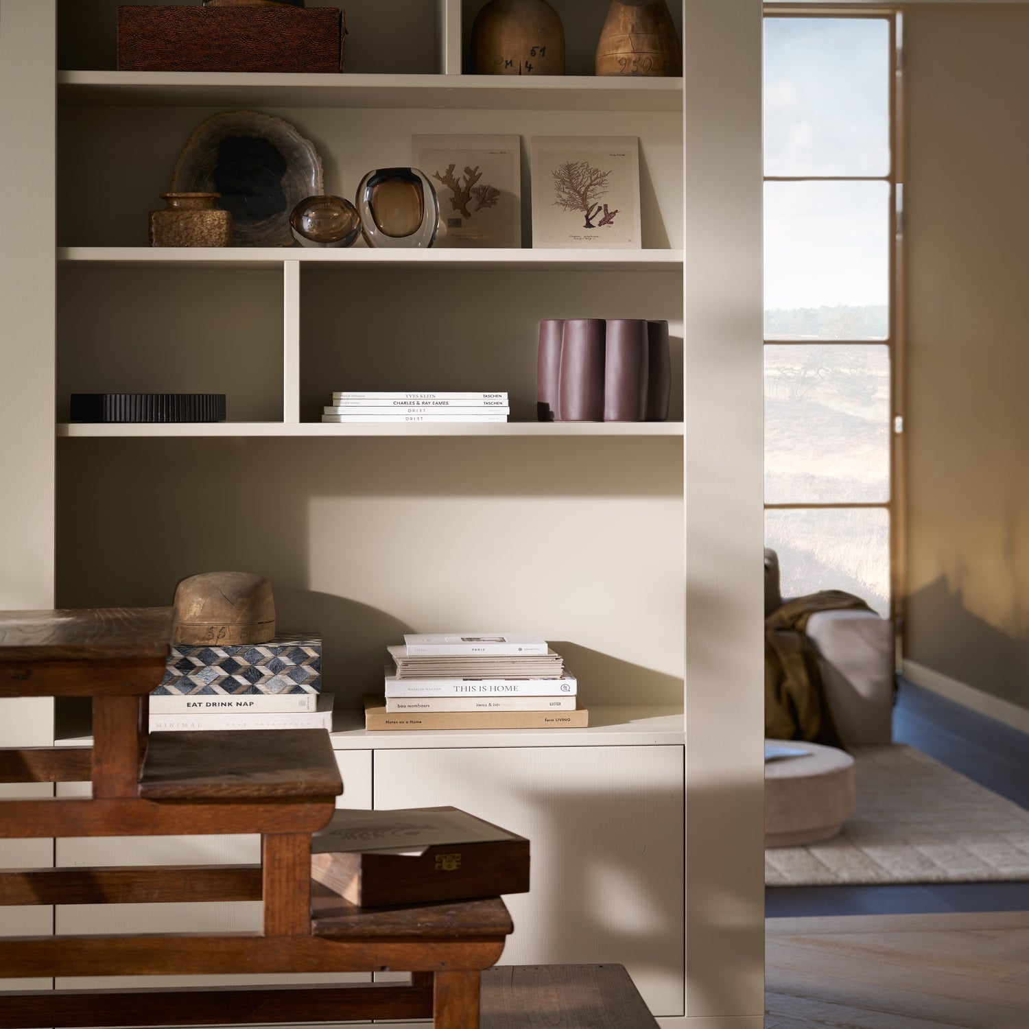 WALLCOVER WALL CABINET 117 CM PINE DUST [fsc]