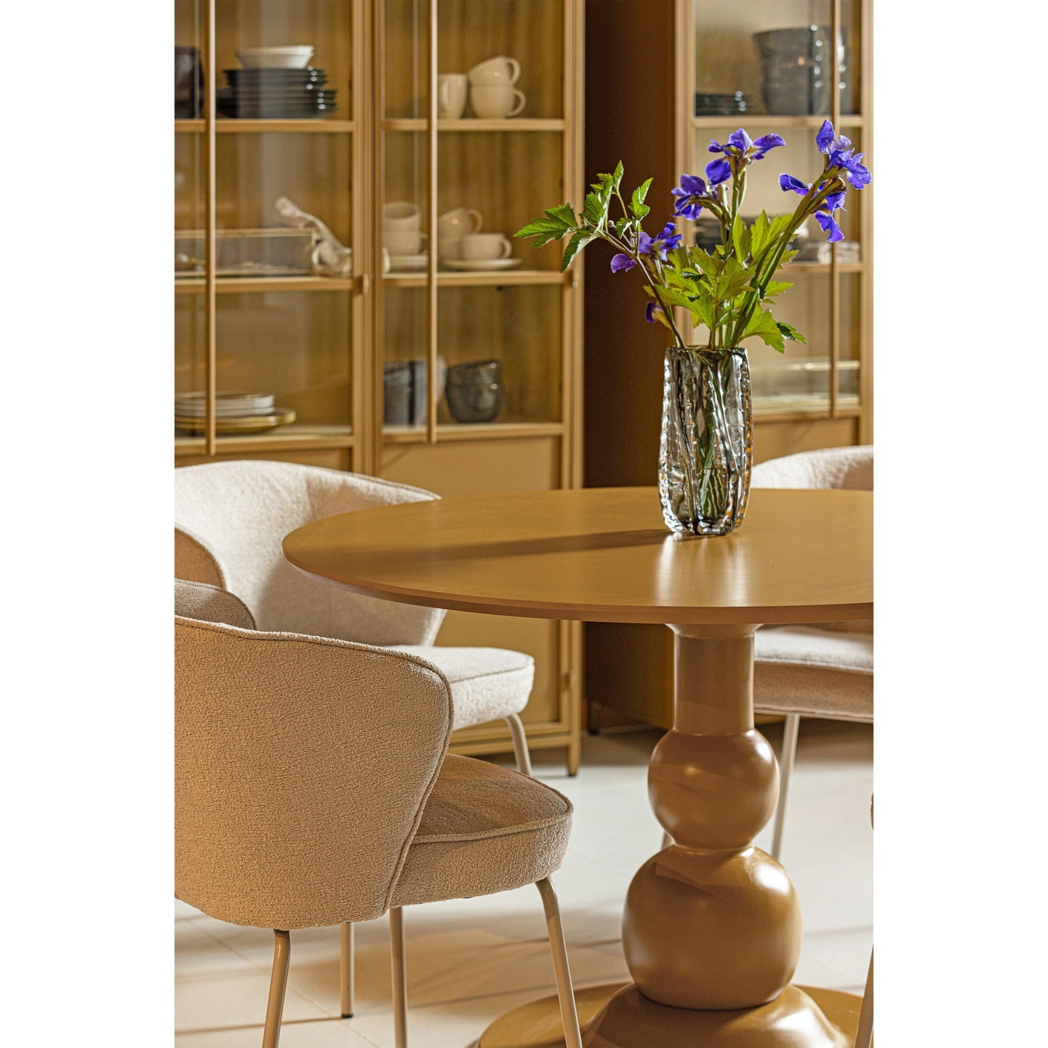 EXHIBIT XL 2-DOORS DISPLAY CASE METAL HONEY YELLOW