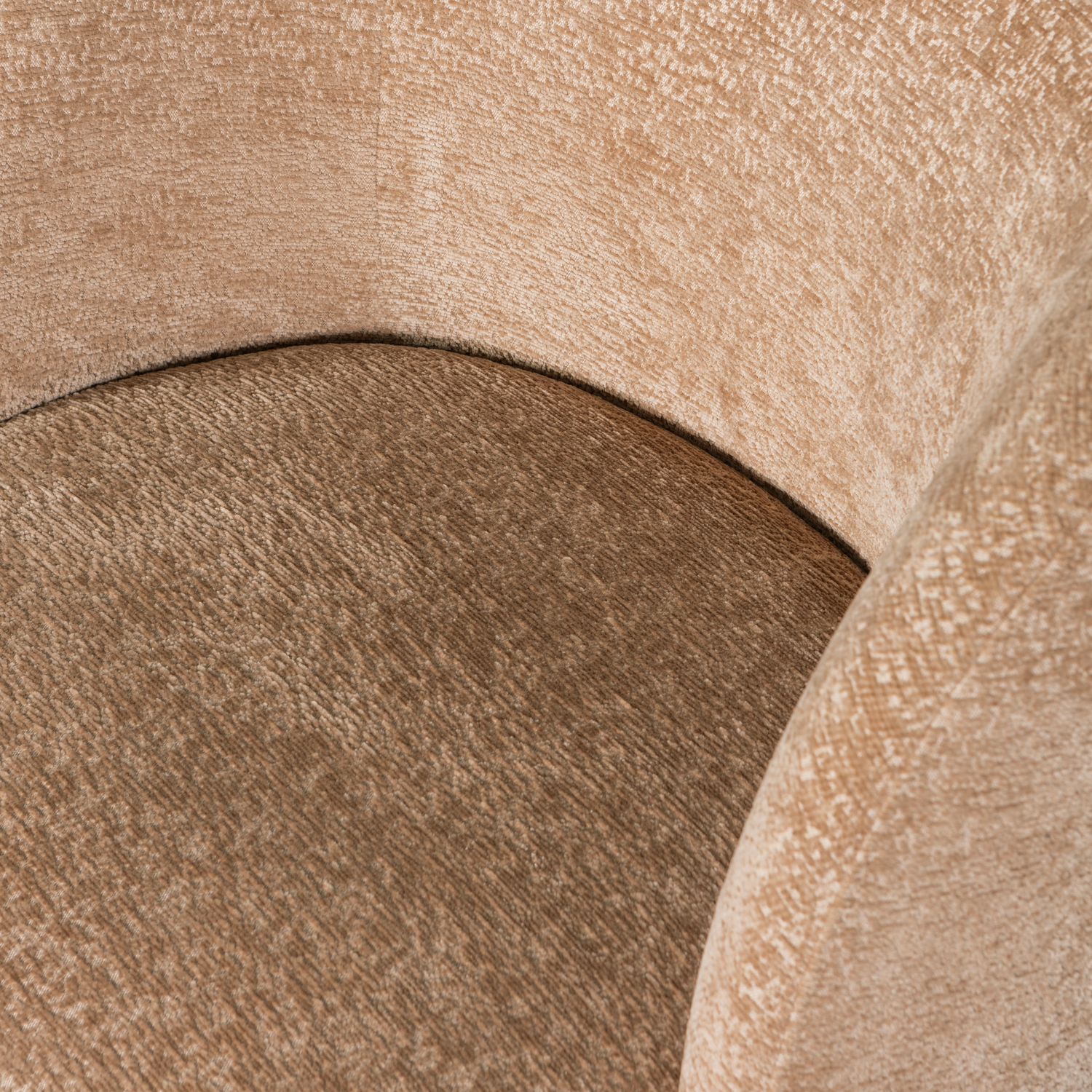 SHUFFLE SWIVEL ARMCHAIR NATURAL